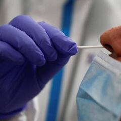 Un estudio revela los cinco síntomas más comunes en contagiados leves de COVID-19