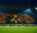 ¿Cuánta gente cabe en el ‘Muro Amarillo’ del Signal Iduna Park? Los aficionados más fieles del Dortmund