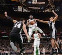 Los Celtics despegan ante Pau y los Spurs