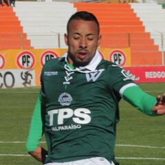 Wanderers volvió a caer y sufre en el último puesto de la tabla