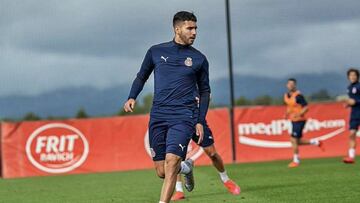 Nahuel Bustos y Samu Saiz ‘alargan’ sus vacaciones