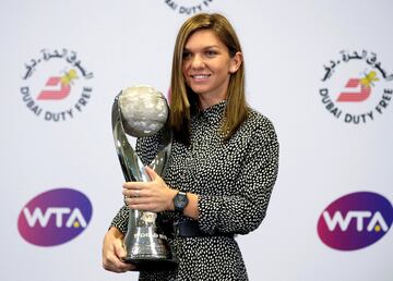 1. Simona Halep con 6.175 puntos acabó el año como número 1.