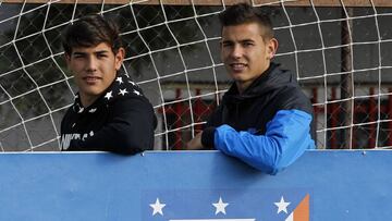 Theo Hern&aacute;ndez (izquierda) junto a Lucas Hern&aacute;ndez (derecha). 