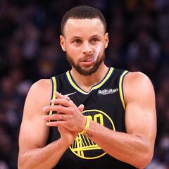 Warriors throw away 19 point 4th quarter lead in loss to Mavs