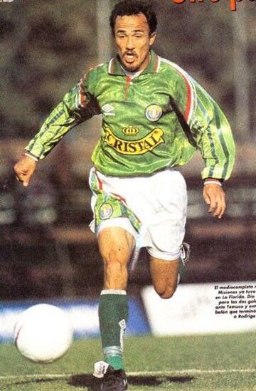 El talentoso volante paraguayo llegó a Audax Italiano en 1997, luego de ganarlo absolutamente en Olimpia del Paraguay. Jugó dos Copa América con su país.