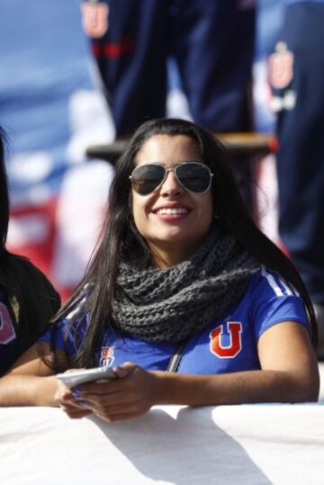 Hinchas de Universidad de Chile en un nuevo Superclásico. 