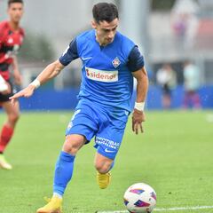 Dorrio entra con buen pie en el fútbol profesional