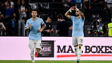Rome (Italy), 16/09/2024.- Lazio's Taty Castellanos (R) celebrates his goal during the Serie A soccer match between SS Lazio and Hellas Verona at the Olimpico stadium in Rome, Italy, 16 September 2024. (Italia, Roma) EFE/EPA/RICCARDO ANTIMIANI