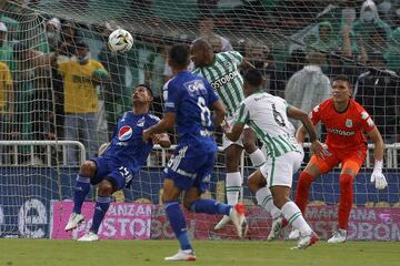 Millonarios volvió a vencer a Nacional en el Atanasio Girardot luego de 10 años. Victoria 1-3 en el cierre del todos contra todos para ser cabeza de serie de cuadrangulares junto al Verdolaga.