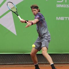 Nicolás Jarry remonta y se mete en semifinales de Quito