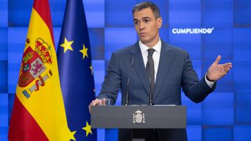 El presidente del Gobierno, Pedro Sánchez, comparece para hacer balance del curso político, en el Complejo de la Moncloa, a 31 de julio de 2024, en Madrid (España). Sánchez ha hecho el balance habitual antes del paréntesis veraniego, una práctica que se recupera, ya que el año pasado no se convocó debido a que las elecciones generales se habían celebrado el 23 de julio. La comparecencia de Pedro Sánchez tiene lugar un día después de hacerse pública su querella al juez Peinado por prevaricación.
31 JULIO 2024;MADRID;BALANCE POLÍTICO;COMPARECENCIA;PEDRO SÁNCHEZ;CURSO POLÍTICO
Eduardo Parra / Europa Press
31/07/2024