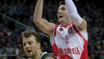 Janning renueva con el Baskonia hasta el final de temporada