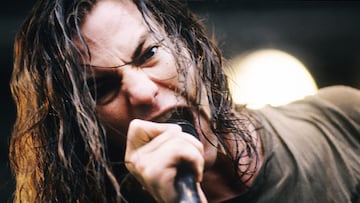 Eddie Vedder, de Pearl Jam, durante el Festival Pinkpop celebrado en Landgraaf, Holanda, el 8 de junio de 1992.