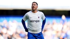 Hazard vuelve a vestirse de corto y se lleva todas las miradas: así están las leyendas del Chelsea y Liverpool