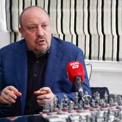 Rafa Benítez analiza al Liverpool de Díaz y recuerda a Maturana