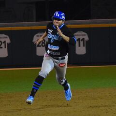 Yaquis sobrevive en extra innings ante Algodoneros