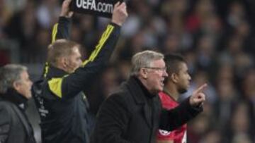 Ferguson, dando instrucciones en el Bernab&eacute;u.