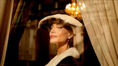 Angelina Jolie llora emocionada y se encamina hacia el Oscar tras los 8 minutos de ovación a ‘Maria’ en Venecia