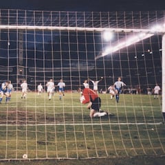 El penalti de Djukic: 25 años del suspiro que costó una Liga