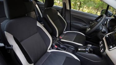 Nissan Versa 2020, a prueba: el auto más vendido en México