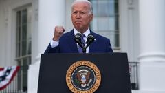 U.S. President Joe Biden delivers remarks at the White House at a celebration of Independence Day in Washington, U.S., July 4, 2021. REUTERS/Evelyn Hockstein