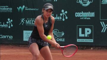 La tenista de 17 años aprovechó la invitación de la organización de la Copa Las Condes y ganó en su debut ante la rusa Alija Merdeeva. Esta es su historia.