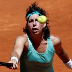 Gran inicio de Carla Suárez ante una enfurecida Strycova