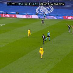 La entrada de Aubameyang sobre Kroos coge fuerza tras contar el alemán sus puntos en la tibia