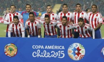 The Paraguay squad poses for their team picture before their Copa America 2015 third-place soccer match against Peru at Estadio Municipal Alcaldesa Ester Roa Rebolledo in Concepcion, Chile, July 3, 2015.  REUTERS/Andres Stapff