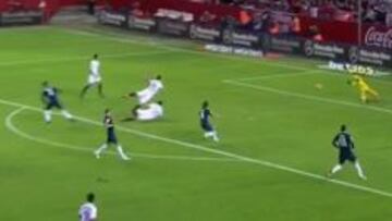 Cristiano, con Kroos, Modric y James a su derecha, en la jugada de la polémica.