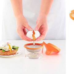 Hallamos el escalfador de huevos de silicona Lékué para elaborar los mejores huevos poché