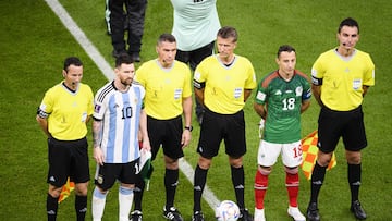 The two teams have gone on very different paths since the group game at the Qatar World Cup.
<br><br>

(I-D), Lionel Messi de Argentina, Daniele Orsato de Itali y Andres Guardado de Mexico durante el partido Argentina vs Seleccion Nacional Mexicana (Mexico), correspondiente al Grupo C de la Copa Mundial de la FIFA Qatar 2022, en el Estadio Lusail, Lusail, Doha, 26 de noviembre de 2022.