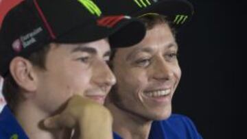 El saldo en Sepang favorece más a Rossi que a Lorenzo