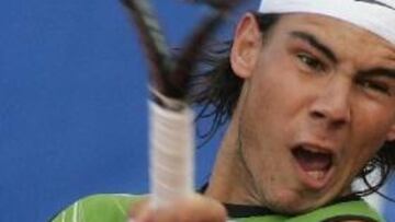 <B> IMPARABLE.</B> Verdasco resistió hasta que la calidad de Nadal entró en escena. El mallorquín impuso su ley para sumar una nueva victoria en su camino hacia un nuevo título.