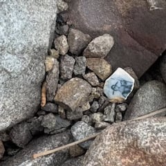 Hallan un fragmento de porcelana en Tasmania y especulan con su posible origen: “Para mí, es especial”