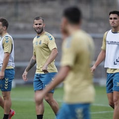 La magia de Jesé y Viera contra la caldera de La Rosaleda