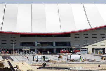 Obras de acondicionamiento del exterior del Estadio.