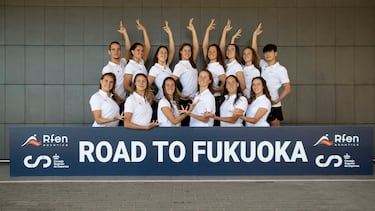 El equipo español de natación artística participante en los Mundiales de Fukuoka.