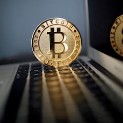 Perdió $70,000 dólares por estafas de crypto y apps de citas: La historia del hombre de Pennsylvania que fue engañado dos veces