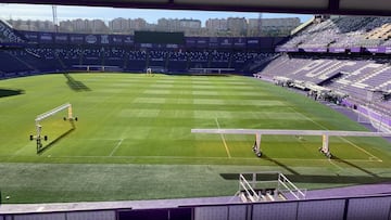 El césped del estadio José Zorrilla luce sus mejores galas