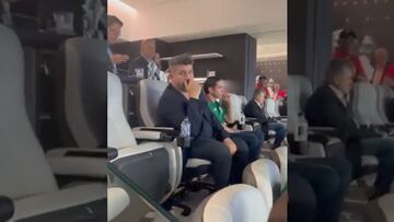 Aficionado le reclama a directivos tras la derrota de México ante Estados Unidos