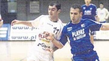 <b>RIVALIDAD. </b>Wilde, de ElPozo, Dani Salgado, del Playas, dos fichajes de esta misma temporada.