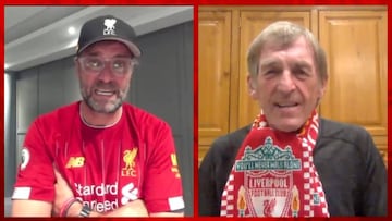 Klopp al borde del llanto en directo, le conectan con la mayor leyenda del Liverpool y pasa esto