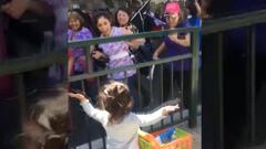La tierna hija de un jugador de Melipilla que se llevó los aplausos en una marcha