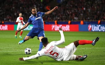 Gonzalo Higuain opens the scoring for Juventus in the UEFA Champions League semi-final first leg match against AS Monaco.