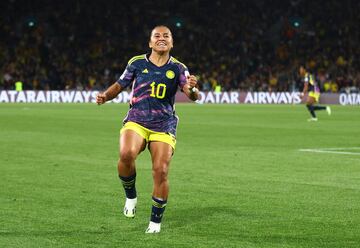 Inglaterra vence a Colombia en cuartos del Mundial Femenino