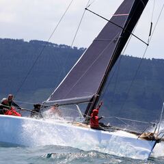 El Trofeo El Correo para Cruceros y J80 decide a sus vencedores