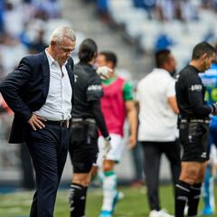 Aguirre no se queda conforme con el resultado contra Cruz Azul