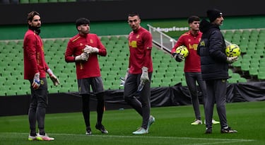 Baño de masas del Racing con Arana y Sergio Martínez a medias
