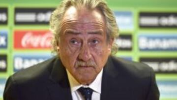 Decio de María será el relevo de Justino Compeán al frente de la Federación Mexicana de Fútbol.